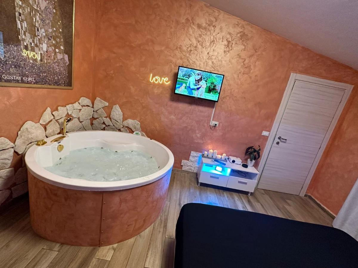 Atena Apartments B&B Gold Pescara Zewnętrze zdjęcie
